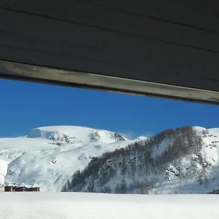 Apartment 3 Bedrooms In The Heart Of Cervinia *